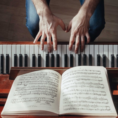 Piano Lessons With Gaya 3